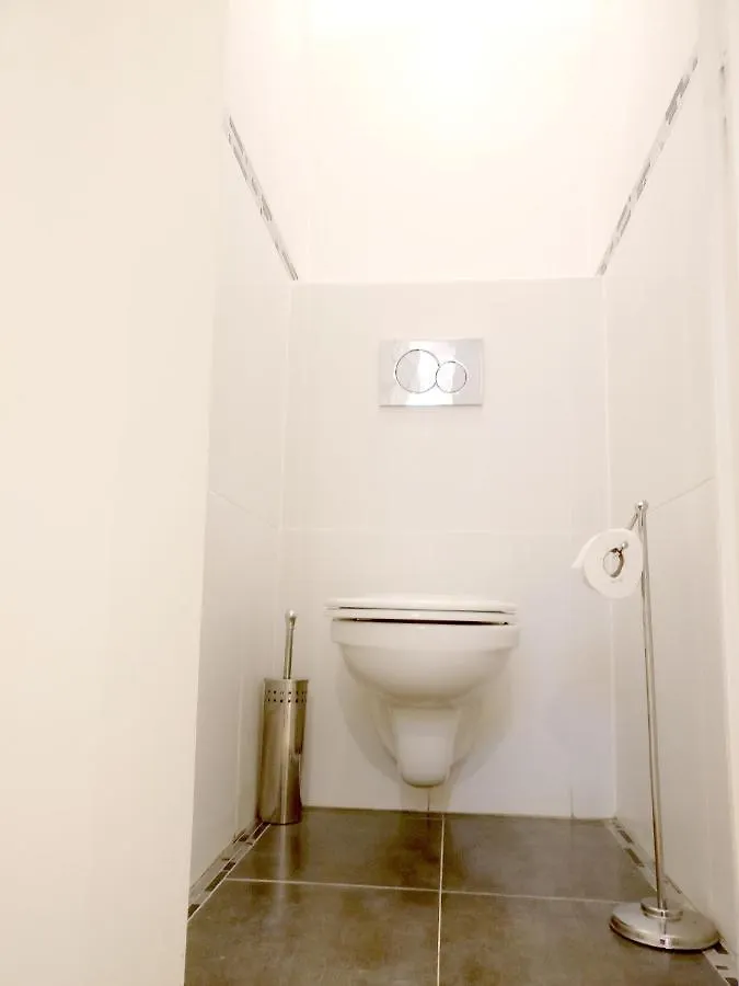 3 Double Bedrooms In Montmartre Near Subway Ac *